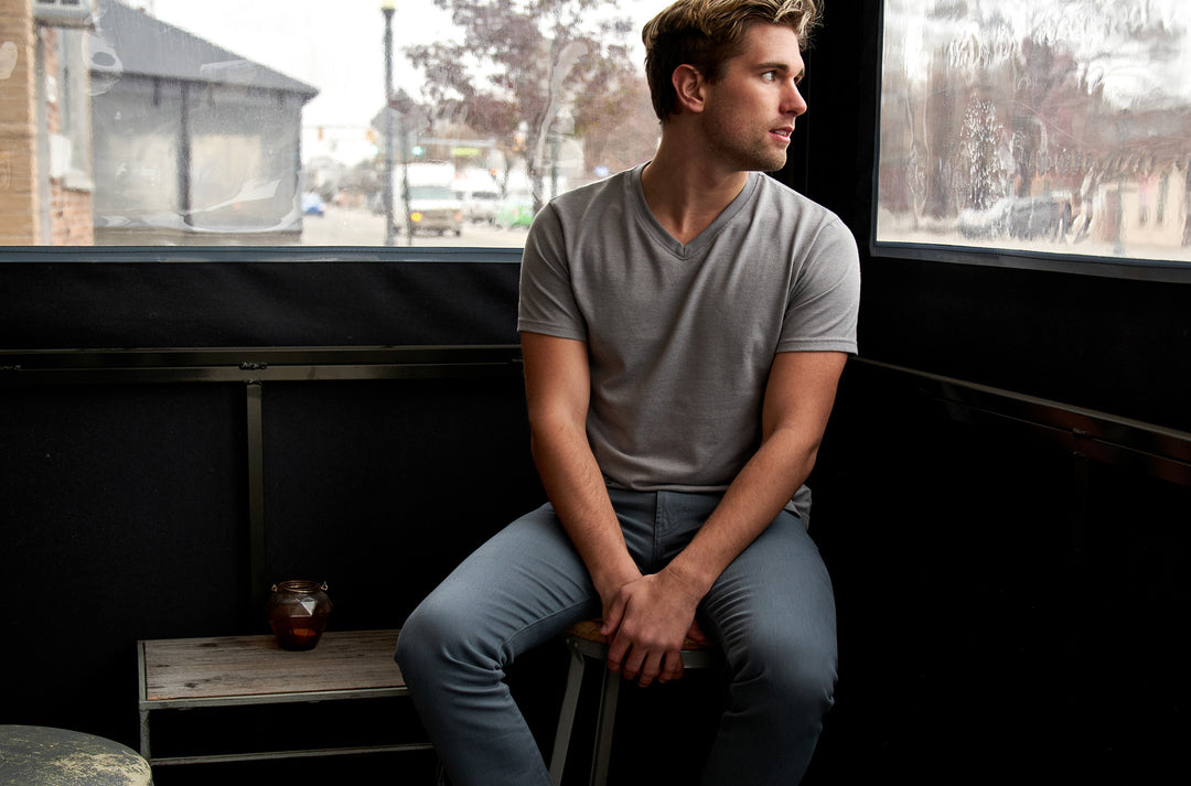 What to Wear this Holiday Season | A Guide for Short Men | Ash & Erie