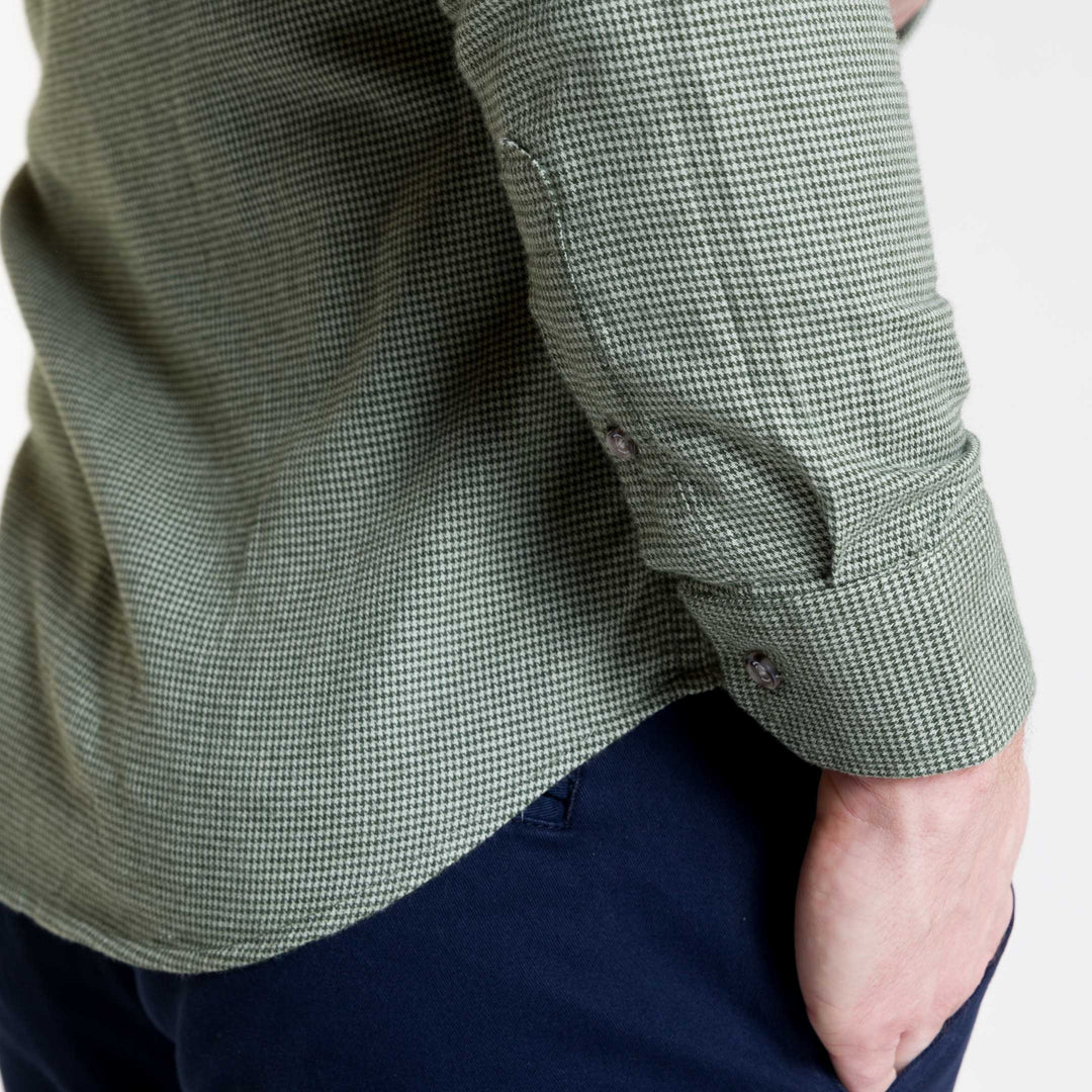 Ash & Erie Forest Houndstooth Flannel Button-Down Shirt for Short Men   Flannel Everyday Shirt