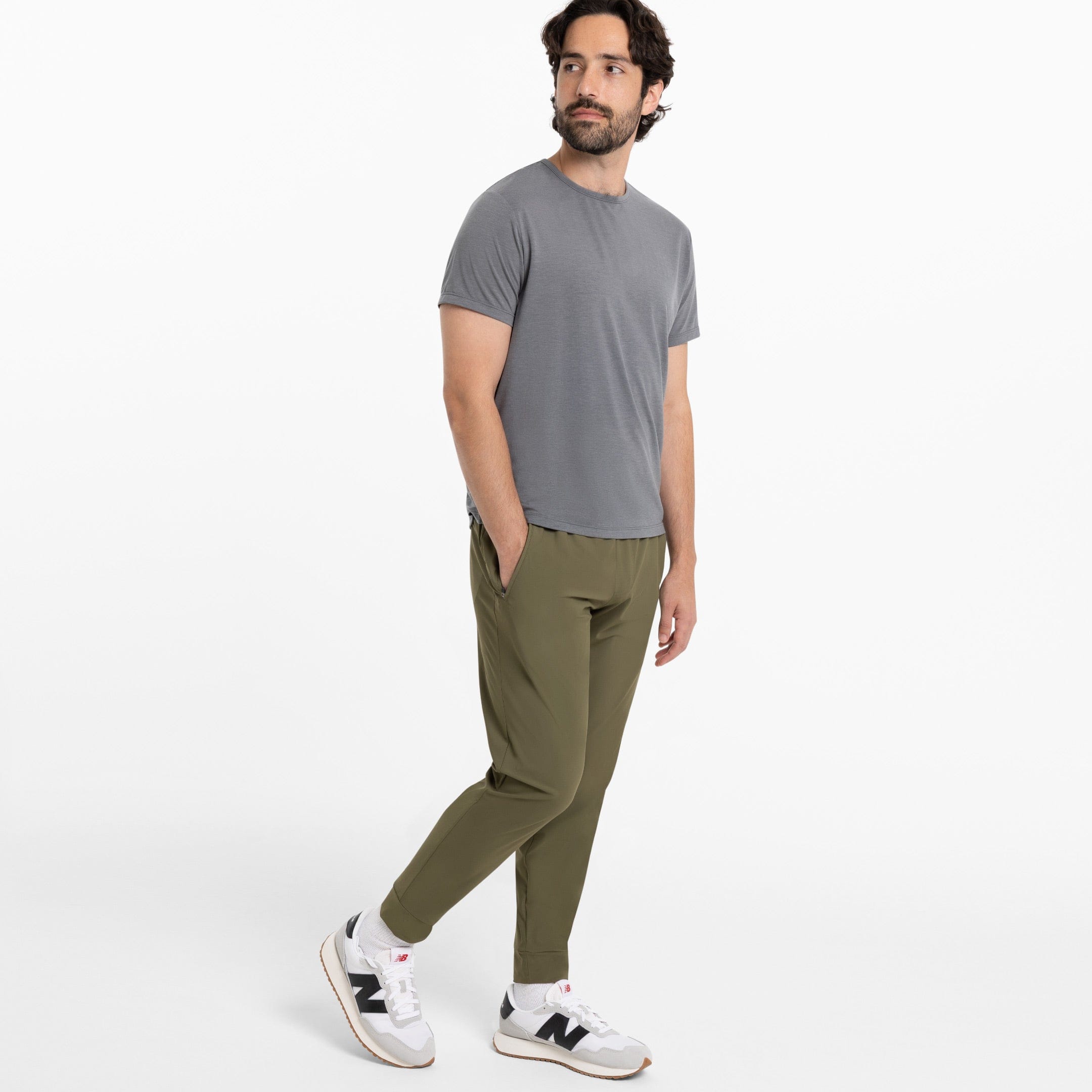Ash & Erie Bungee Hybrid Jogger for Short Men   Hybrid Jogger