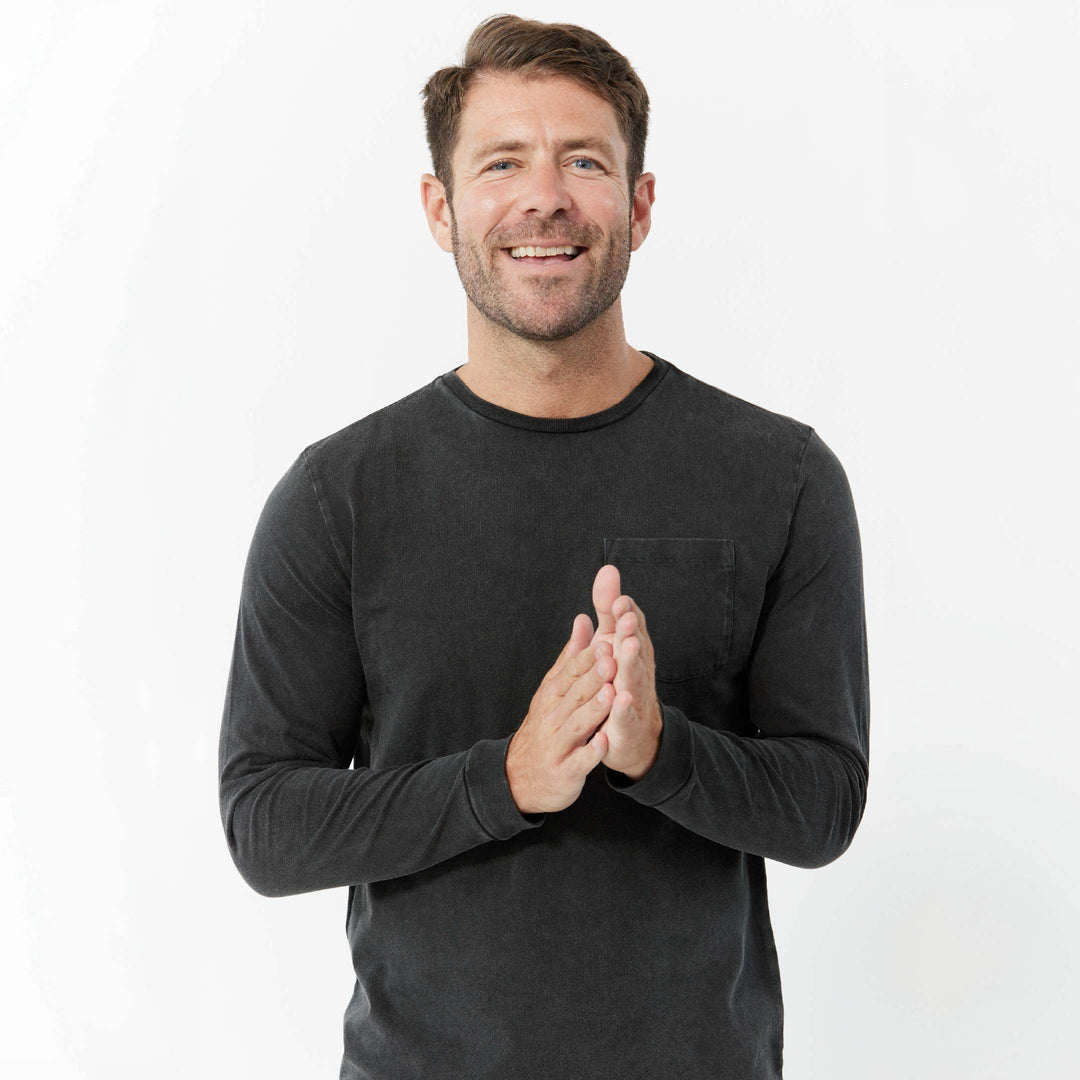 Ash & Erie Black Long Sleeve Pima Cotton Crew Neck Tee for Short Men   Long Sleeve Premium Tee