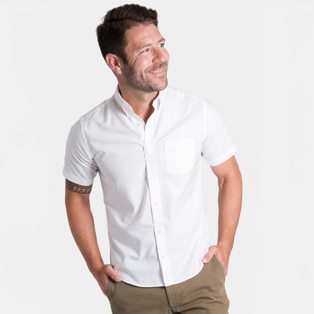 Ash & Erie White Oxford Wrinkle Free Short Sleeve Shirt for Short Men   Short Sleeve Everyday Shirts