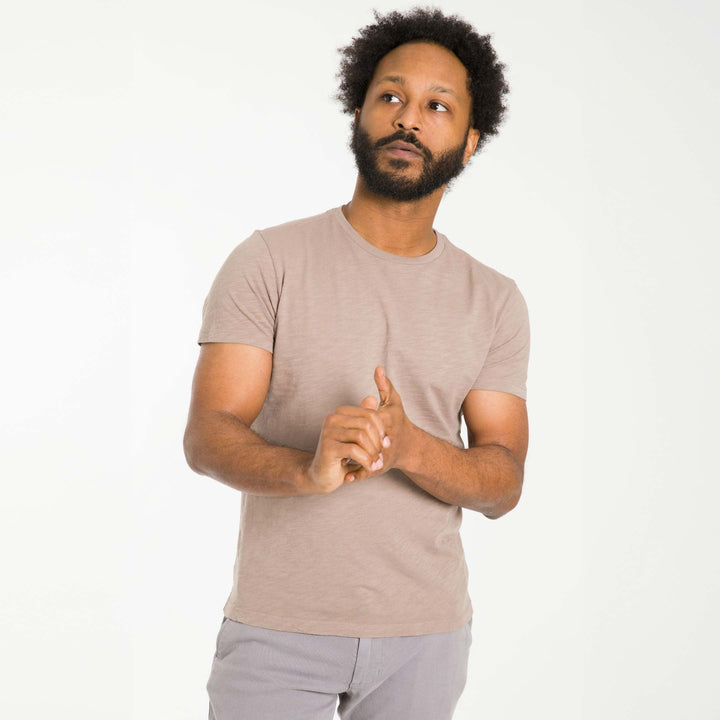 Ash & Erie Lightweight Washed Walnut Crew Neck T-Shirt for Short Men   Short Sleeve Premium Tee