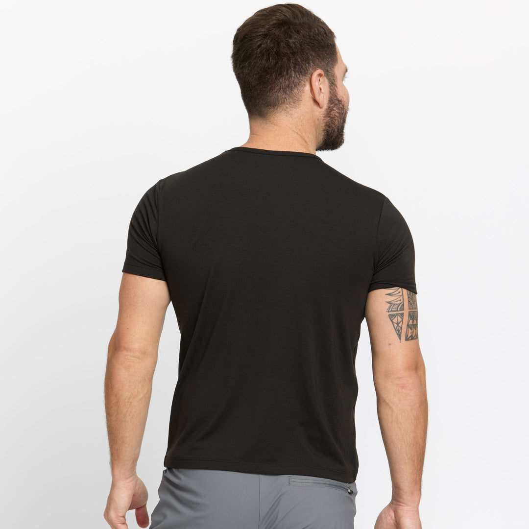 Ash & Erie Black Hybrid Tee for Short Men   Tech Tees